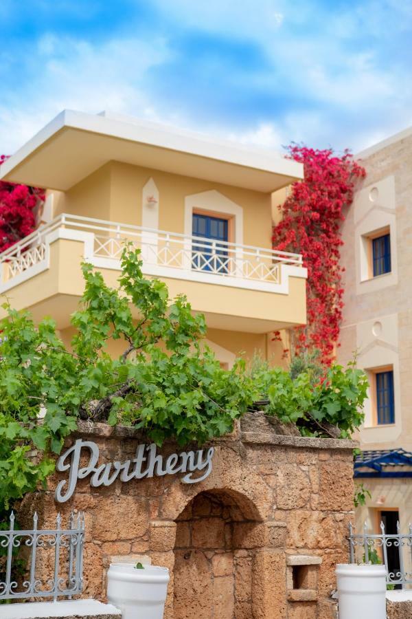 מאליה Parthenis Hotel & Suites מראה חיצוני תמונה